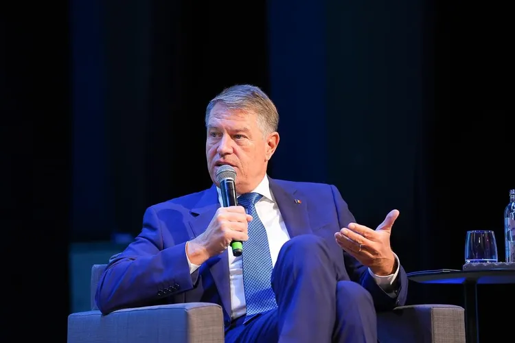 Iohannis, chemat în instanță de ANAF (sursa: Facebook/Klaus Iohannis)