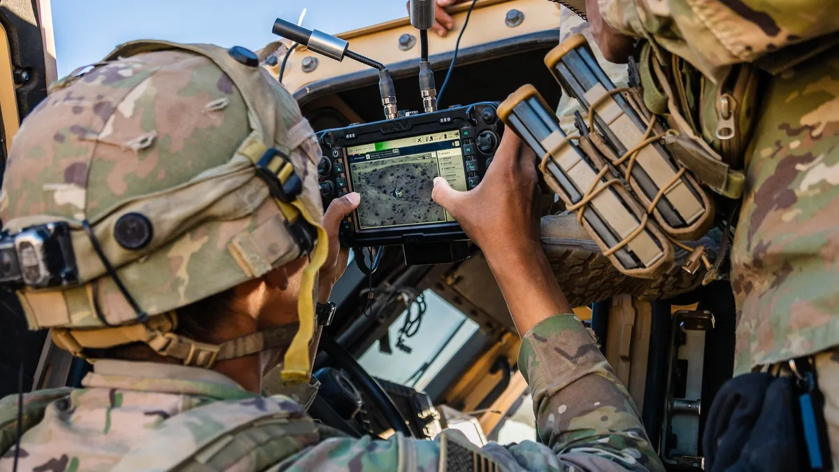 OpenAI, posibil parteneriat cu Pentagonul (sursa: Facebook/U.S. Department of War)