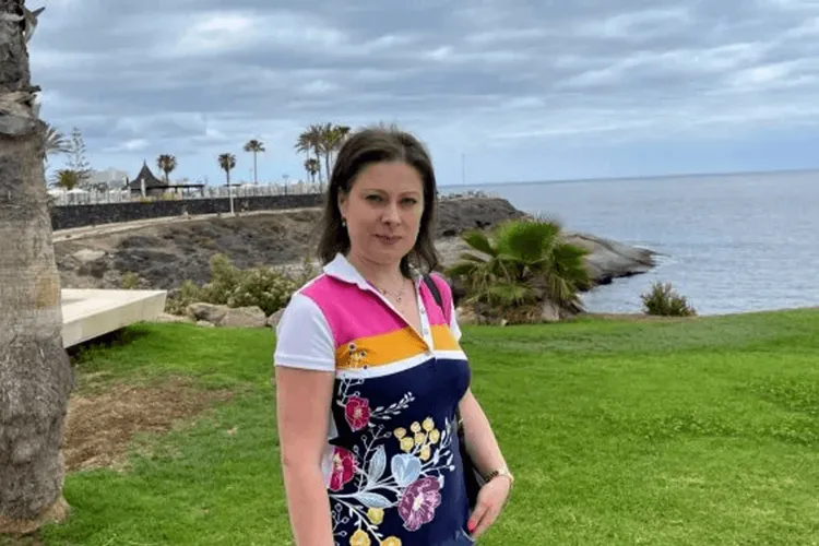 Doctorița oncolog șpăgară, credit misterios nedeclarat (sursa: adevarul.ro)