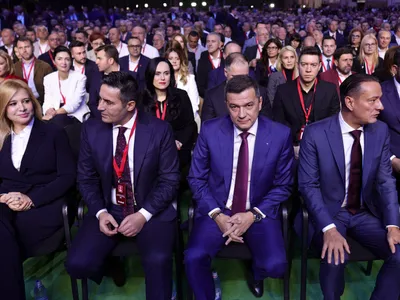 Ieșire neobișnuit de brutală a lui Bolojan: „Cu golanii e greu să faci treabă”