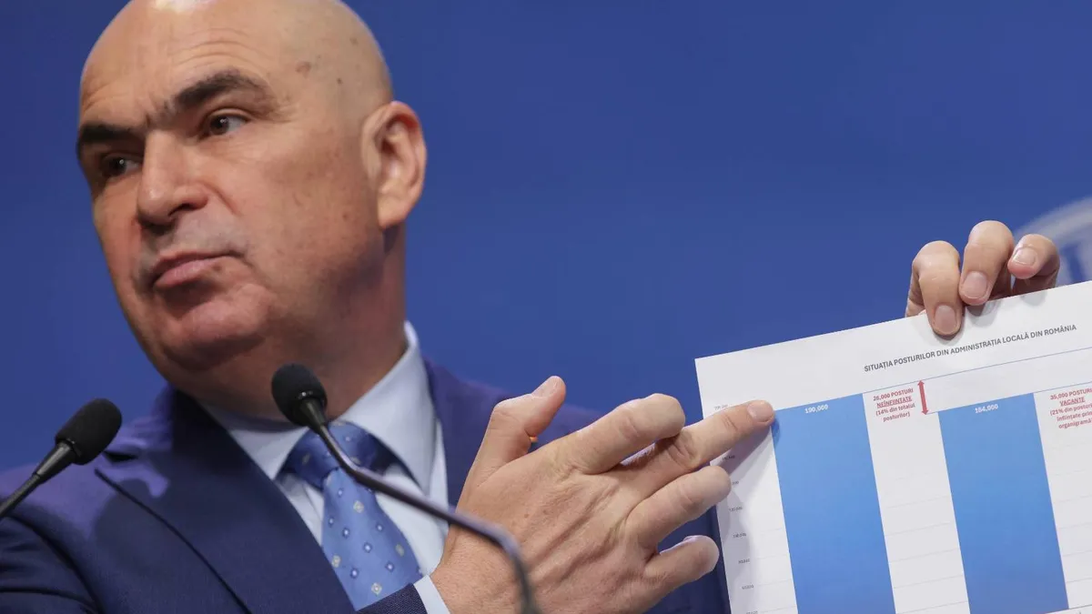 Angajații din primării, amenințați cu concedieri (sursa: Inquam Photos/Octav Ganea)