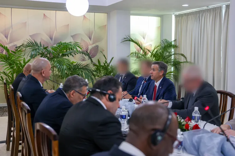 Șeful CIA îl prezintă partenerilor din Cuba pe cel care l-a arestat pe aliatul lor, Maduro Foto: X CIA