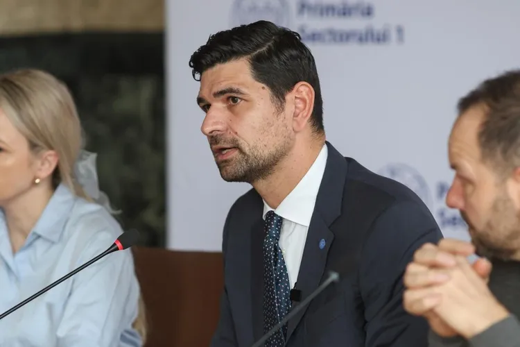 Planul aprovizionării de mobilizare/război, rutină (sursa: Facebook/Primăria Sectorului 1)