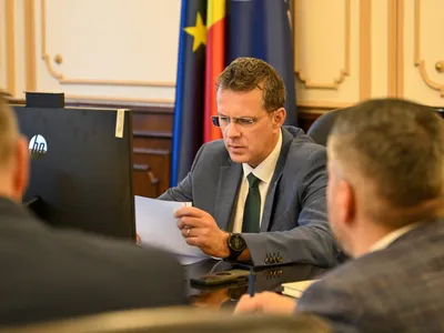 Șpaga pentru Moșteanu trebuia să ungă o afacere cu obuze din Kazahstan pentru Ucraina (sursa: Facebook/Ionuț Moșteanu)