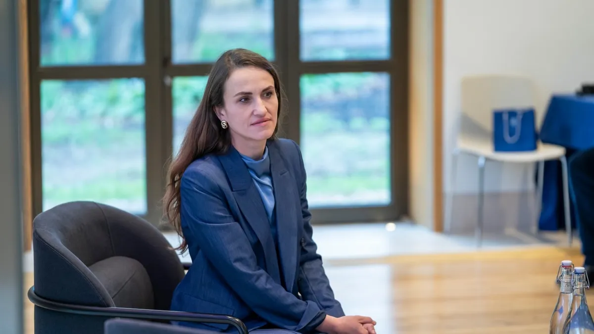 Oana Țoiu explică scandalul fiicei lui Ponta (sursa: Facebook/Oana Țoiu)