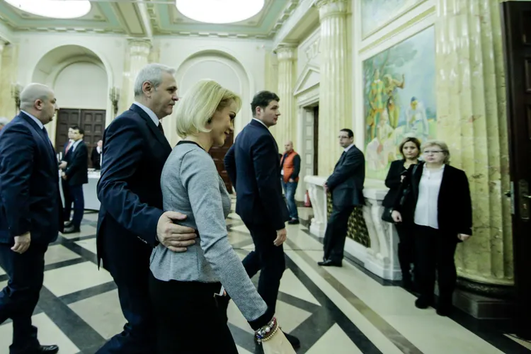 Ce promitea primarul Firea, vicepreședinte PSD, în 2016 Foto: Inquam/ George Calin