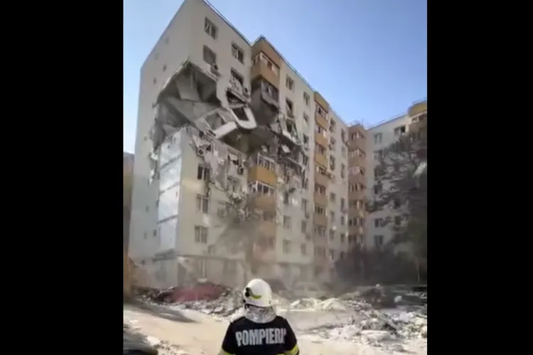 Explozie uriașă într-un bloc din Rahova: doi morți, 13 răniți (sursa: Facebook/Departamentul pentru Situaţii de Urgenţă)