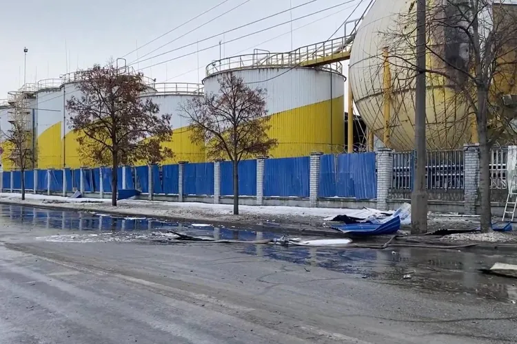 Rusia atacă o fabrică americană din Ucraina (sursa: X/Andrii Sybiha)