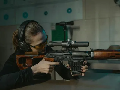 Mii de arme ilegale, eliminate din circuit (sursa: Pexels/Tima Miroshnichenko)