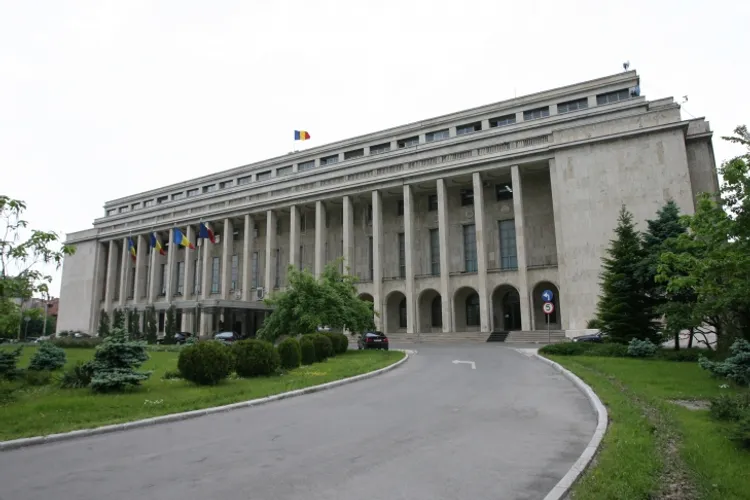 Ciolacu și-a angajat 20 de consilieri de stat Foto: Gov.ro