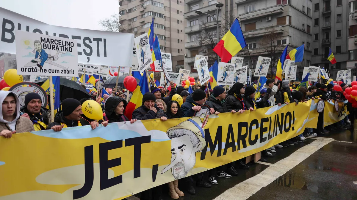 Floricica Dansatoarea a participat la mitingul „suveraniștilor” Foto: Inquam/Octav Ganea