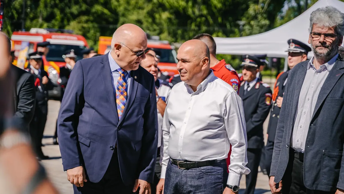 Raed Arafat cere „limitarea” accesului minorilor sub 16 ani la rețelele sociale Foto: Facebook Raed Arafat