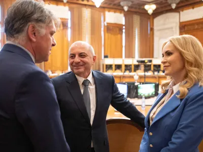 Firea, avalanșă de postări și poze alături de Cătălin Cîrstoiu Foto: Facebook