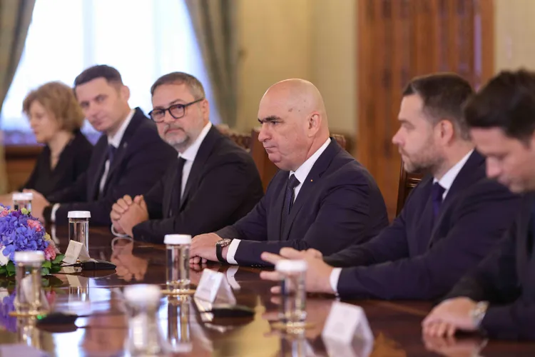 Declarație nuanțată a lui Bolojan, după consultările de la Cotroceni: nu spune public că nu va vota guvern PSD, Mureșan, absent din delegație. Ce a spus în spatele ușilor închise