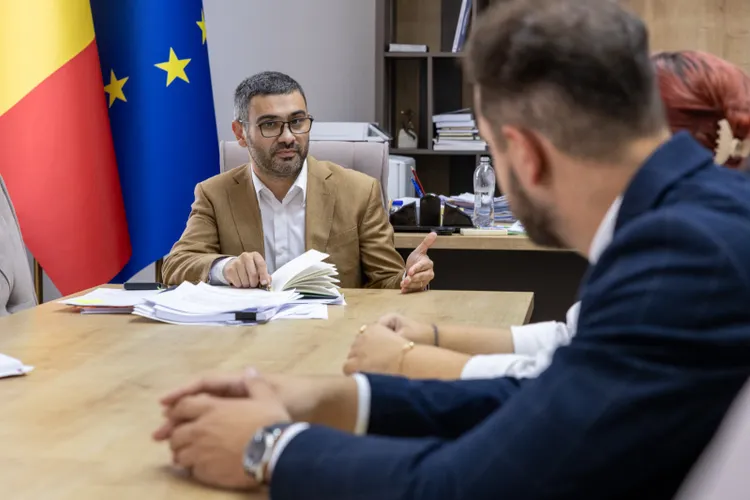 Dezastru după încă o digitalizare a statului: REGES, sistem sub controlul ministerului Muncii, condus de Florin Manole (PSD) Foto: Facebook