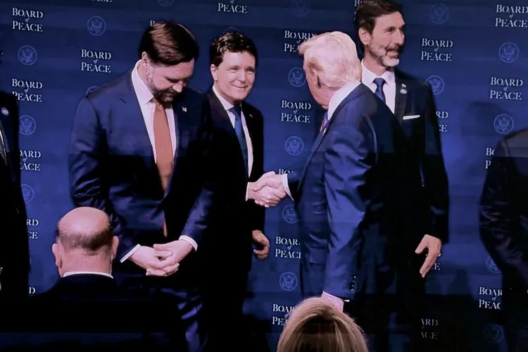 Anne Applebaum apără decizia lui Nicușor Dan de a participa la Consiliul pentru Pace Foto: X/Twitter Nicusor Dan