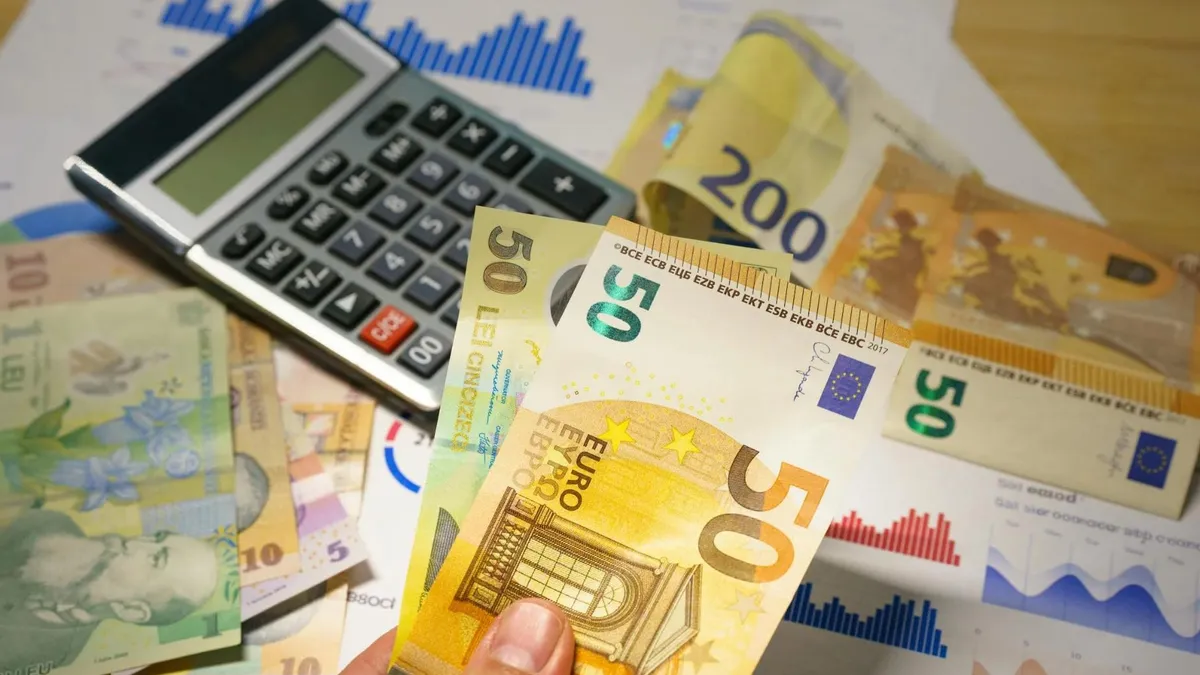 Ratele bancare, din ce în ce mai greu de plătit (sursa: Pexels/Jakub Zerdzicki)