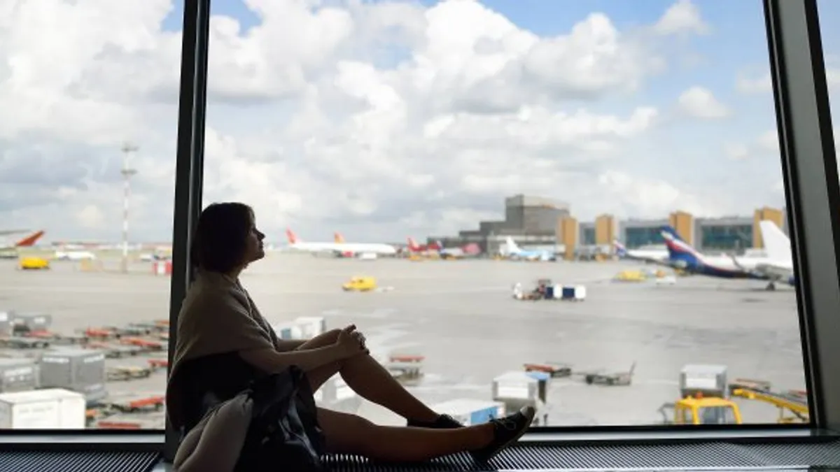 Obține compensații pentru zboruri amânate, anulate (sursa: ziaruldeiasi.ro)