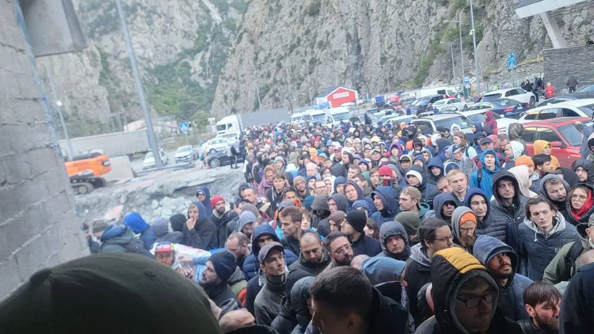 Aproape un milion de ruși au fugit din țară  Foto: twitter