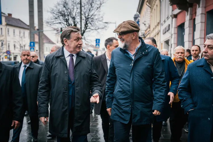 UDMR va părăsi coaliția dacă Antonescu nu intră în turul II  Foto: Facebook Kelemen Hunor