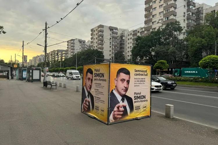 Simion și-a făcut reclamă pe panourile unei firme controlate de amicii Sorinei Docuz Foto: Investigatoria
