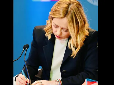 Fără văl integral în Italia, propune Partidul Fratelli d’Italia (sursa: Facebook/Giorgia Meloni)