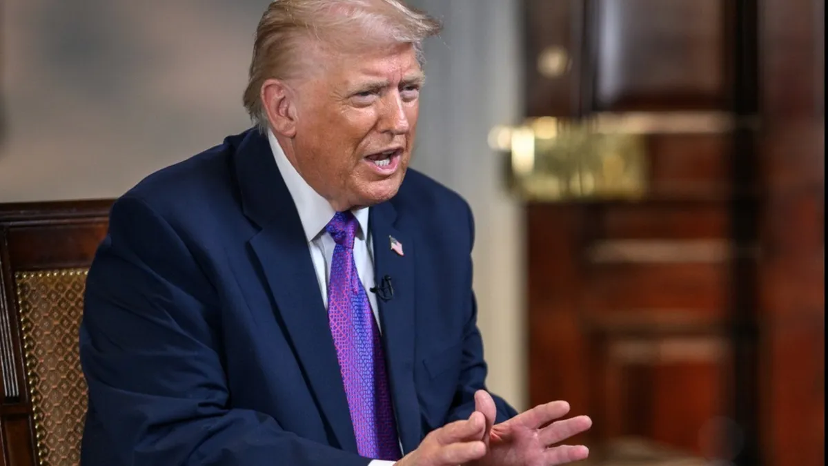 Trump amenință infrastructura petrolieră a Iranului (sursa: Facebook/The White House)