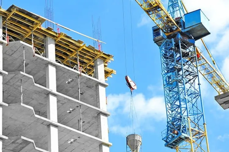 Blocul din Rahova reconstruit cu sprijin guvernamental (sursa: Facebook/Ministerul Dezvoltării, Lucrărilor Publice şi Administraţiei)