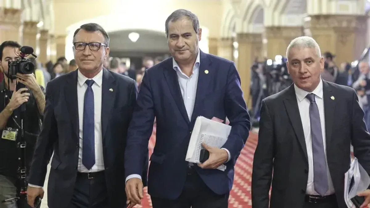 Sinecurile Eximbank, reduse la 5.000 lei (sursa: Inquam Photos/George Călin)