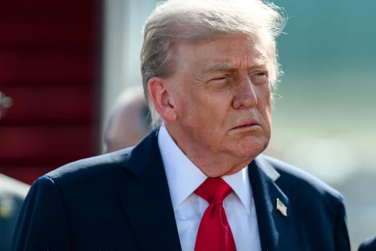 SUA ar putea relaxa tarifele pentru China (sursa: Facebook/The White House)