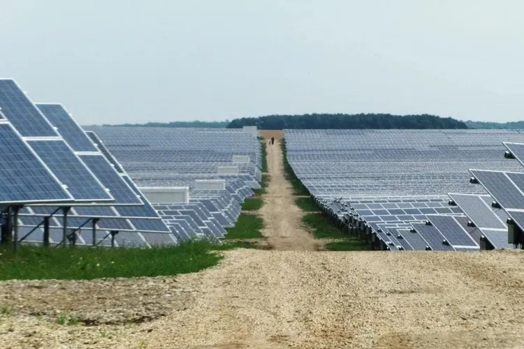 Fotovoltaicele produceau mai multă energie decât cărbunele sau gazele Foto: Facebook