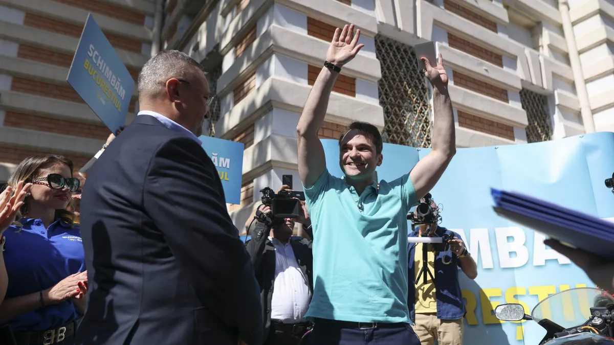 Importăm energie la ore de vârf la prețuri de o mie de ori mai scumpe față de cele cu care exportăm Foto: Inquam/George Calin