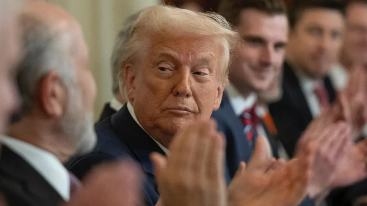 Trump amenință Rusia cu noi sancțiuni (sursa: Facebook/The White House)