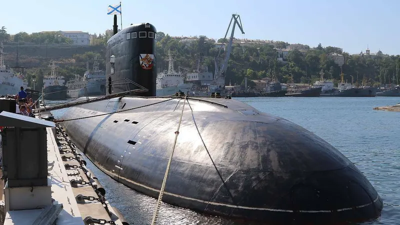 Rușii și-au retras submarinele din Crimeea (sursa: TASS)