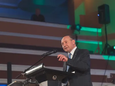Băsescu câștigă procesul pentru indemnizația prezidențială (sursa: Facebook/Traian Băsescu)