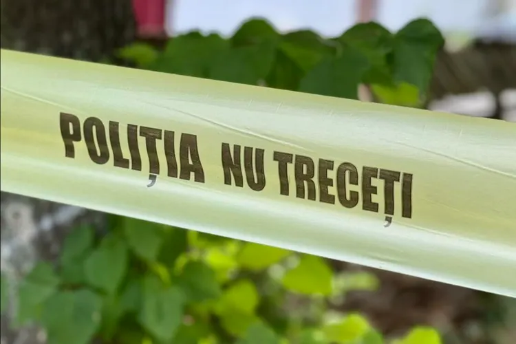 Un tânăr de 20 de ani, asasin la instigarea iubitei sale, în vârstă de 14 ani. Victima: mama fetei (sursa: Facebook/Poliția Română)