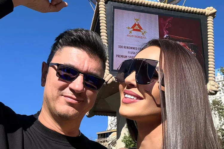 Lazarus a părăsit-o pe Șoșoacă pentru Anca Alexandrescu Foto: Facebook