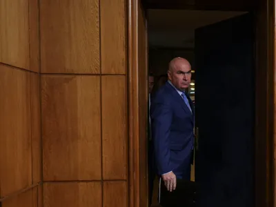 Bolojan mai așteaptă două săptămâni, dar va demisiona dacă nu se fac reformele pe care le cere Foto: Inquam/Octav Ganea