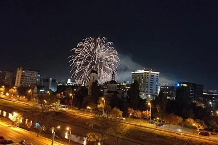 Comerț din pelerinajul la Sfânta Parascheva (sursa: ziaruldeiasi.ro)