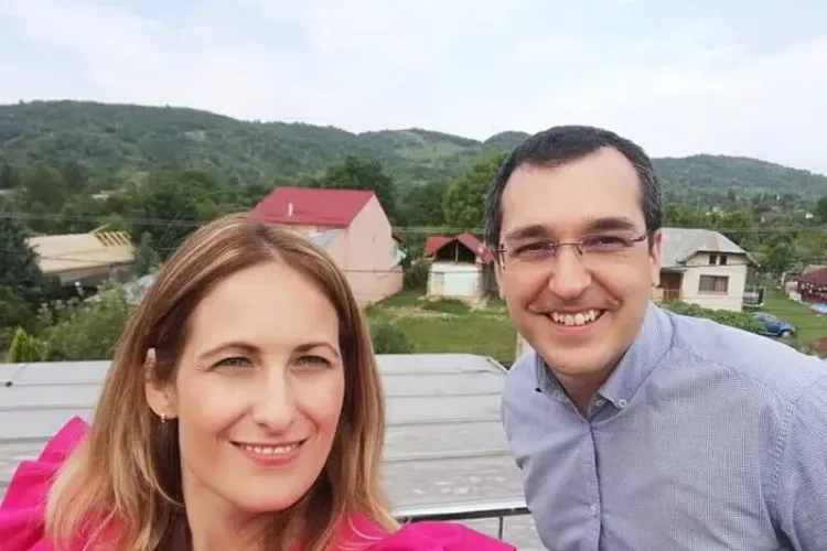 Gruparea Barna din USR blochează restructurarea Senatului ca să salveze un client politic Foto: Lumea Politică