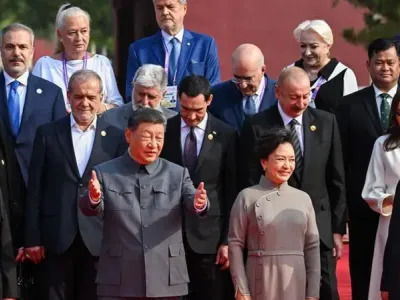 Adrian Năstase explică vizita din China (sursa: TASS)