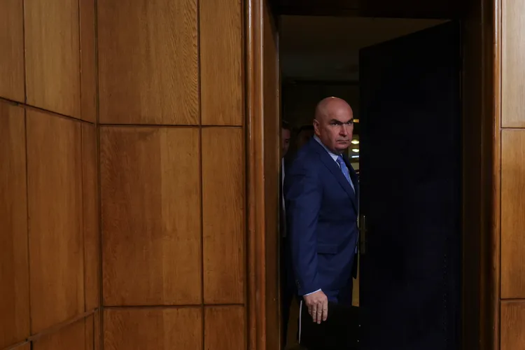 Bolojan explică de ce este forțat să voteze guvernul Niculescu: „Servicii de bază nu vor funcționa”