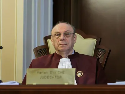 După Valer Dorneanu, altă creație politică a lui Iliescu, Marian Enache, ajunge șeful CCR Foto: Inquam Photos/Octav Ganea