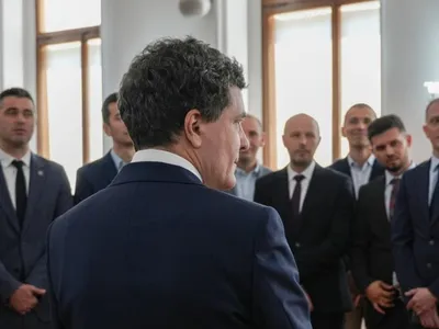 Nicușor Dan vrea patru partide (Guvern) (sursa: Facebook/Nicușor Dan)