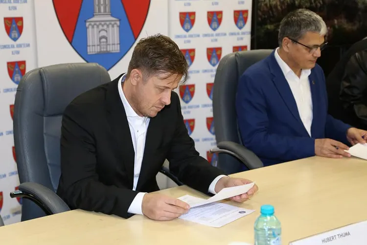 Tun uriaș pe dezinsecție la Ilfov (sursa: Facebook/Hubert Thuma)