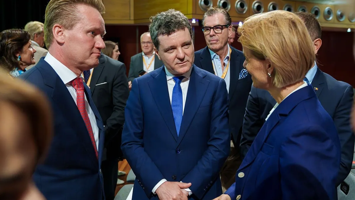 România și Austria, mesaje de reconciliere (sursa: Facebook/Nicușor Dan)