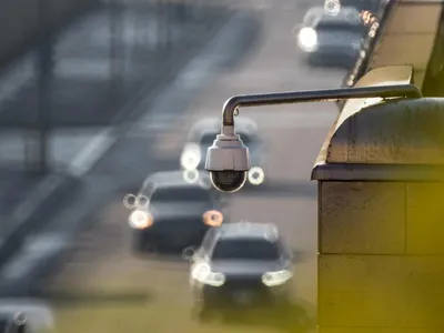 Camerele video devin radare fixe (sursa: Pexels/tommy picone)