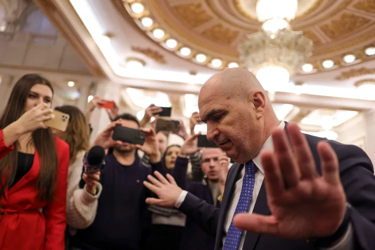 Bolojan avertizează că PSD va abandona guvernul Tomac dacă va lua „măsuri care nu sună bine”