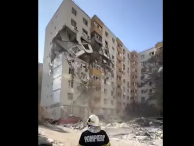 Explozie uriașă într-un bloc din Rahova: doi morți, 13 răniți (sursa: Facebook/Departamentul pentru Situaţii de Urgenţă)
