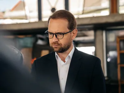 USR amenință PSD cu ruperea colaborării (sursa: Facebook/Dominic Fritz)